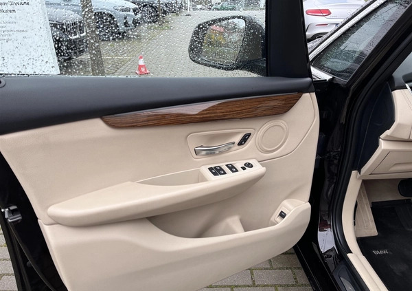 BMW Seria 2 cena 55800 przebieg: 157671, rok produkcji 2016 z Hel małe 352